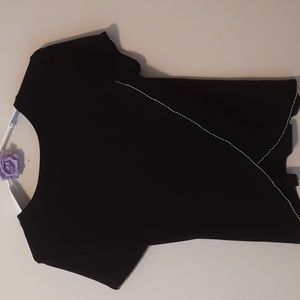 Dex  short sleeve top.  Size Medium. Black reversible back to front.